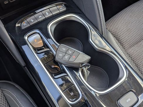 Used 2021 Buick Envision Preferred image 35