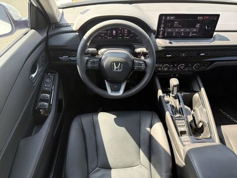 Certified 2025 Honda Accord Touring image 26
