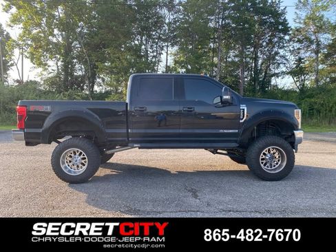 Used 2019 Ford F250 Lariat w/ Lariat Value Package AWD/4WD image 4