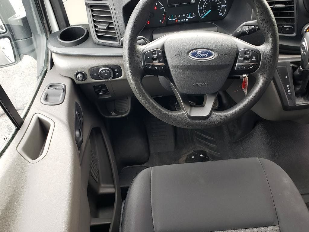 Used 2025 Ford Transit 250 Low Roof w/ Exterior Upgrade Package RWD image 16