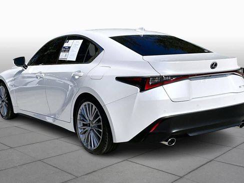Used 2025 Lexus IS 300 w/ Premium Package RWD image 12