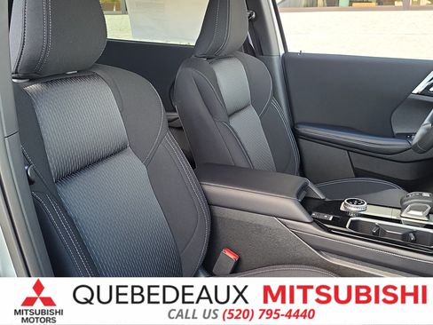 New 2026 Mitsubishi Outlander ES FWD image 31