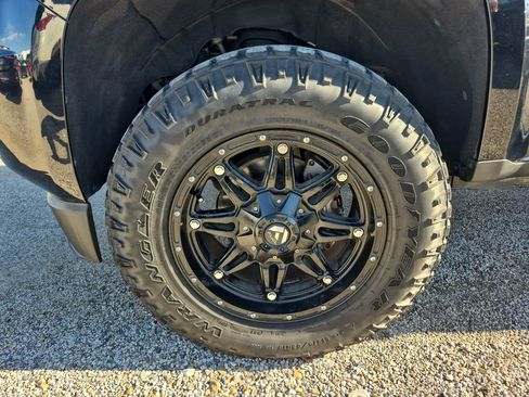 Used 2017 Chevrolet Colorado LT w/ LT Convenience Package RWD image 26