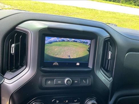 Used 2020 Chevrolet Silverado 1500 Custom w/ Custom Value Package RWD image 21