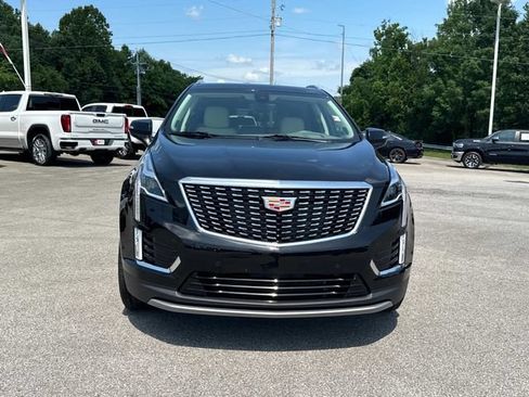 Used 2024 Cadillac XT5 Premium Luxury w/ Technology Package FWD image 9