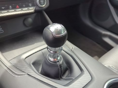 Used 2025 Ford Mustang GT Premium RWD image 8