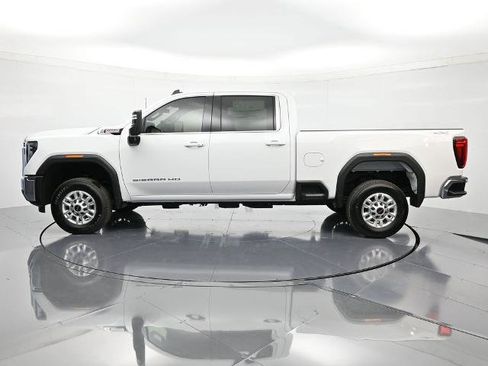 New 2026 GMC Sierra 2500 SLE image 9