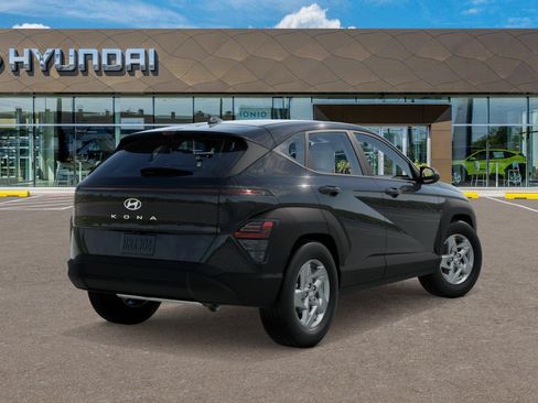 New 2027 Hyundai Kona SE FWD image 4