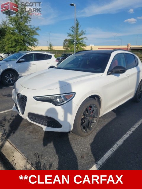 Used 2020 Alfa Romeo Stelvio Ti w/ Nero Edizione AWD/4WD image 3