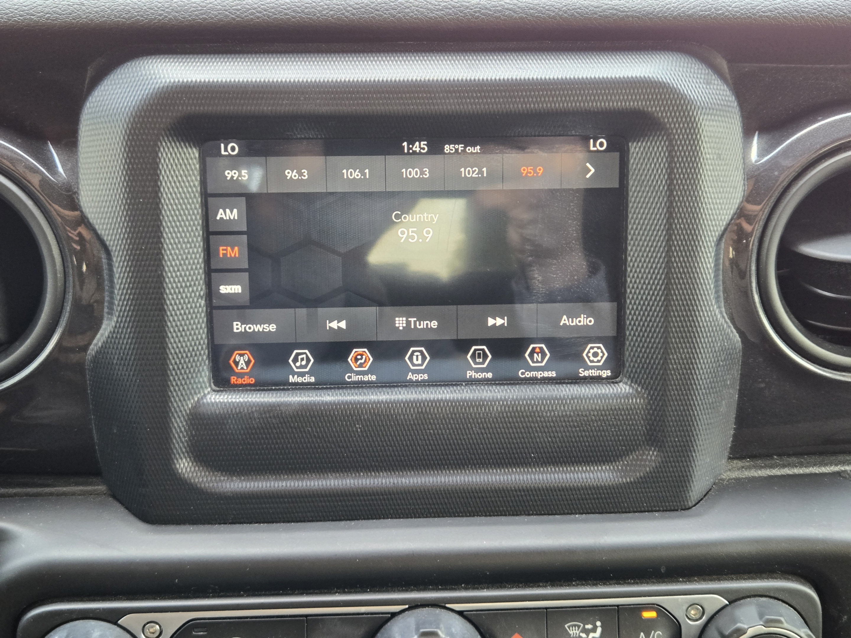 Used 2020 Jeep Wrangler Unlimited Sport AWD/4WD image 13