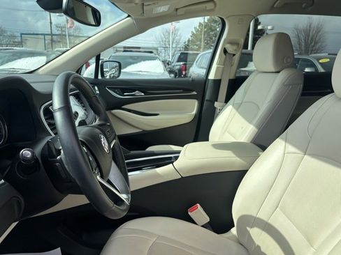 Certified 2023 Buick Enclave Essence image 12