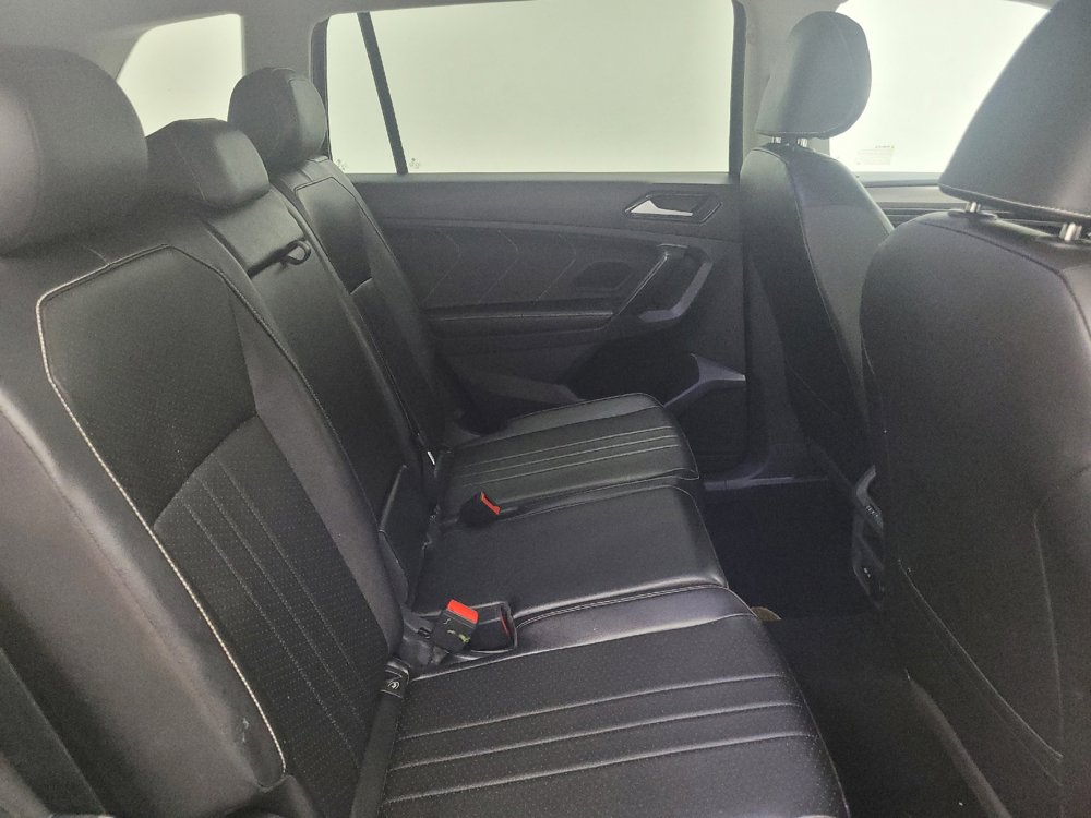 Used 2024 Volkswagen Tiguan SE FWD image 19