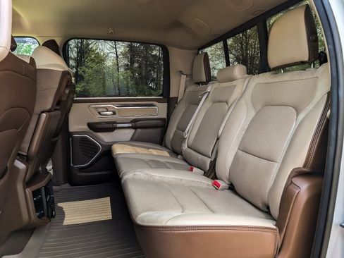Used 2020 RAM 1500 Laramie AWD/4WD image 14