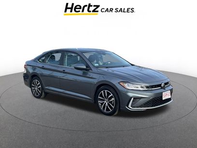 Used 2025 Volkswagen Jetta SE