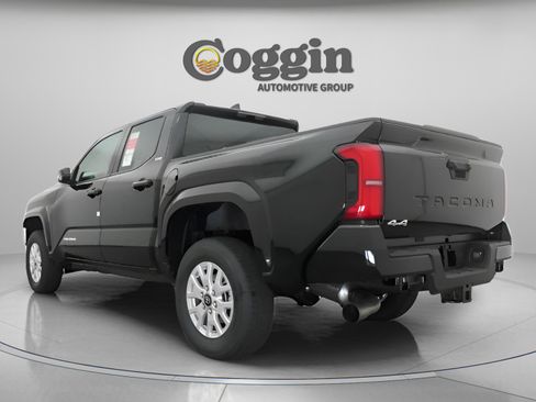 New 2026 Toyota Tacoma SR5 AWD/4WD image 11
