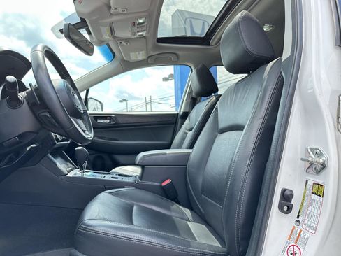 Used 2019 Subaru Outback 2.5i Limited w/ Popular Package #2 AWD/4WD image 11