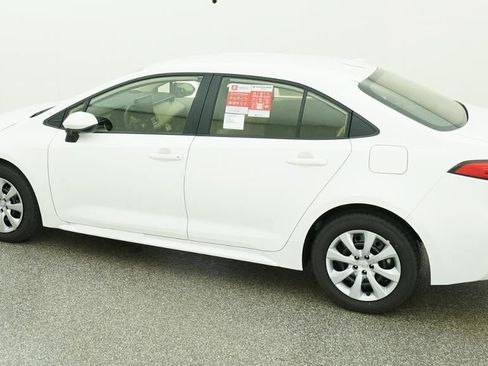 New 2026 Toyota Corolla LE FWD image 4