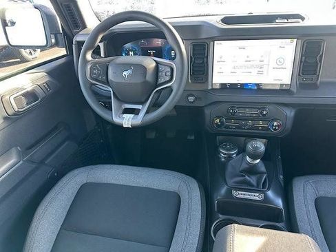 New 2025 Ford Bronco Base image 14