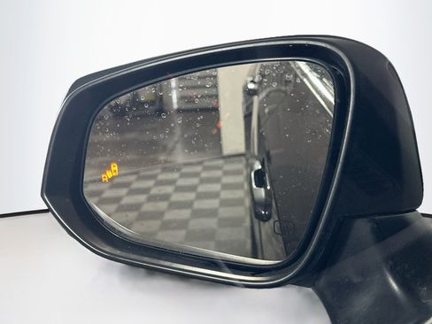 Used 2024 Toyota Grand Highlander AWD image 16