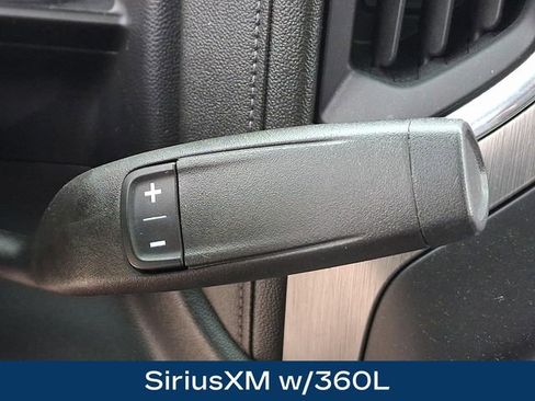 Used 2022 GMC Sierra 2500 Denali AWD/4WD image 11