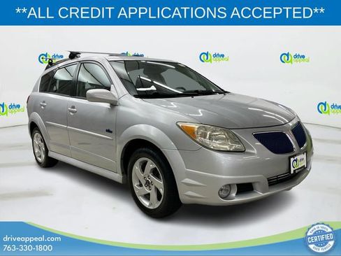 Used 2007 Pontiac Vibe w/ Security Package FWD image 3
