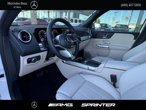 New 2026 Mercedes-Benz GLB 250 image 9