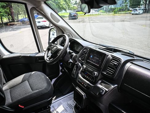 Used 2022 RAM ProMaster 3500 w/ Convenience Group FWD image 20