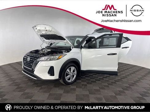 Certified 2024 Nissan Kicks S image 10