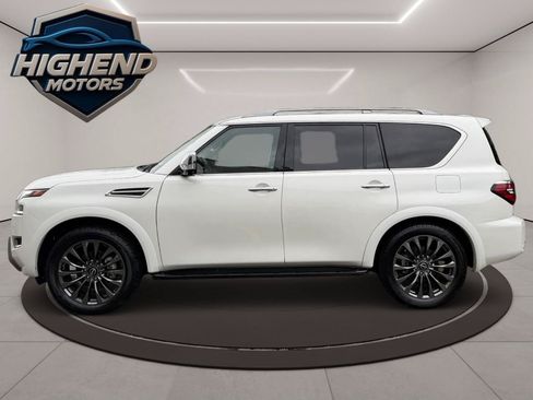 Used 2024 Nissan Armada Platinum w/ Captain's Chairs Package AWD/4WD image 3