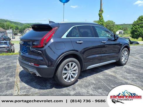 Used 2023 Cadillac XT4 Premium Luxury image 7