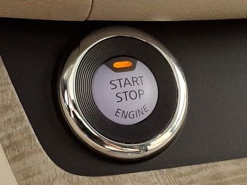 Certified 2024 Nissan Murano SL image 23