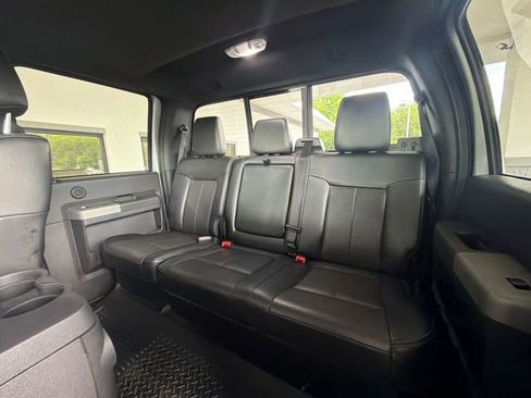 Used 2016 Ford F250 Lariat w/ Lariat Ultimate Package AWD/4WD image 16