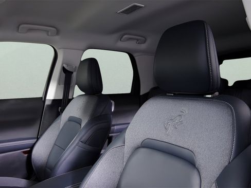 Used 2023 Ford Bronco Sport Outer Banks w/ Tech Package image 18