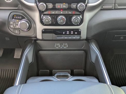 New 2026 RAM 1500 Big Horn AWD/4WD image 19