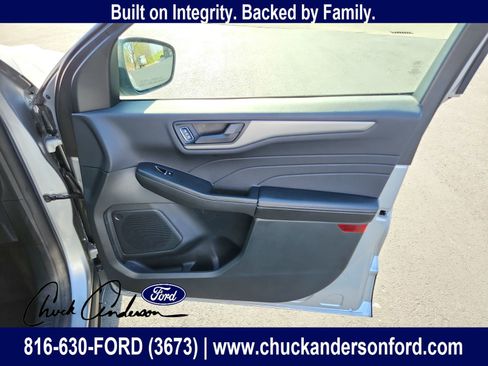 Used 2024 Ford Escape Active w/ Cold Weather Package FWD image 26