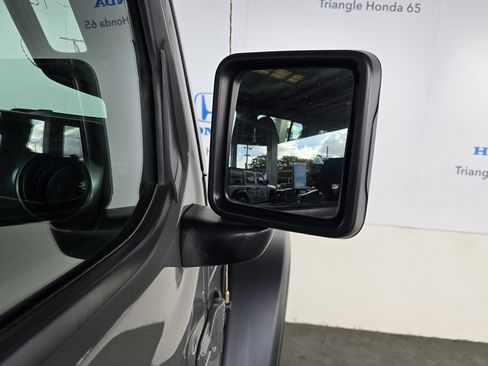 Used 2023 Jeep Wrangler Sport S image 31