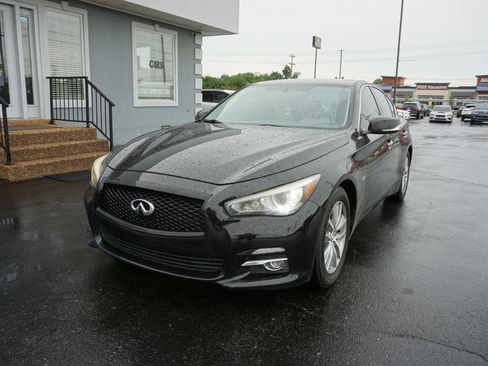 Used 2016 INFINITI Q50 3.0t Premium w/ Cargo Package RWD image 1