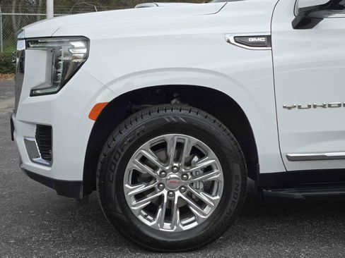 Used 2021 GMC Yukon SLT w/ SLT Luxury Plus Package image 8