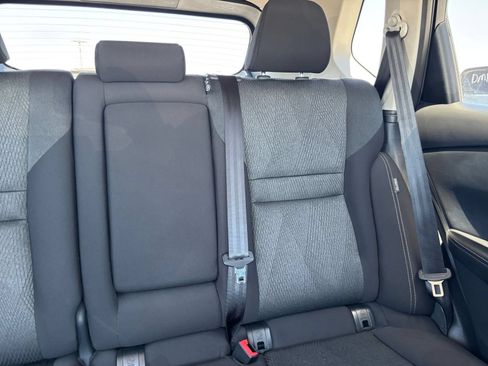 Used 2025 Nissan Rogue SV FWD image 39
