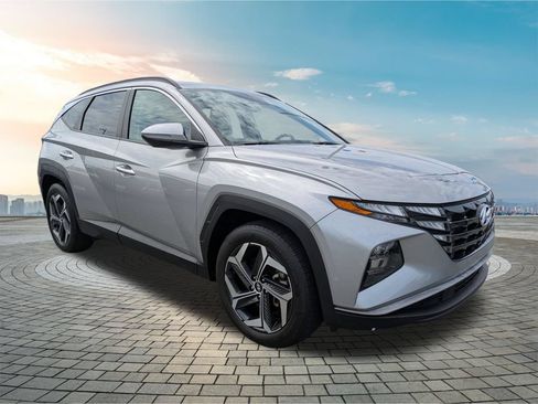 Used 2023 Hyundai Tucson SEL w/ Convenience Package FWD image 2