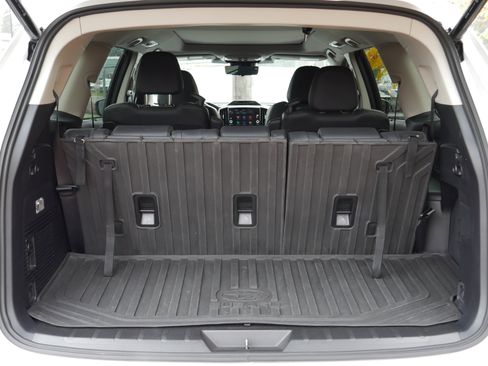 Used 2023 Subaru Ascent Touring image 22