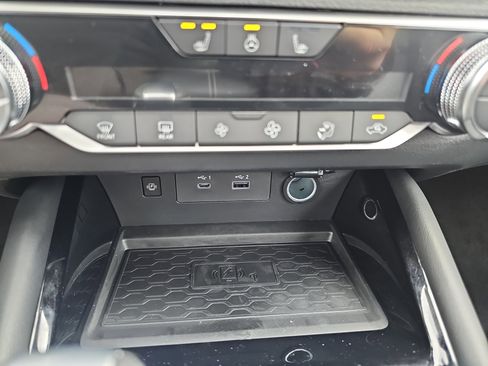 New 2025 Nissan Altima 2.5 SL image 29