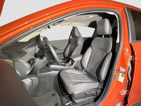 Used 2024 Subaru Crosstrek 2.0i image 13