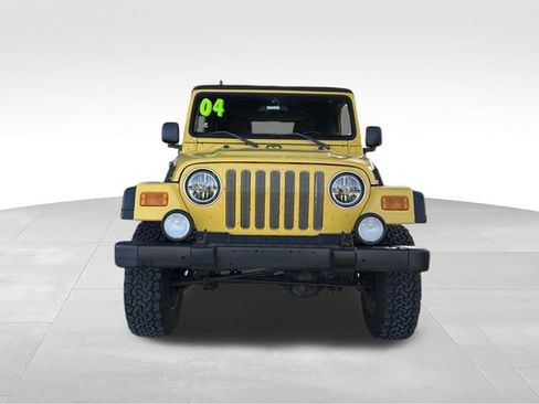 Used 2004 Jeep Wrangler 4WD image 8