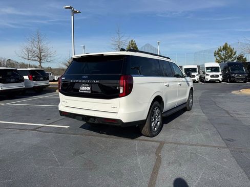 New 2026 Ford Expedition Max Active image 8