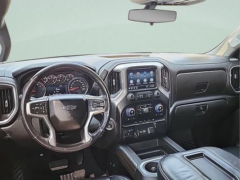 Used 2021 Chevrolet Silverado 1500 RST AWD/4WD image 16