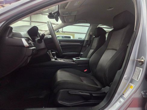 Used 2020 Honda Accord LX image 6