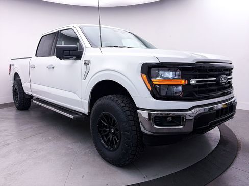 Used 2024 Ford F150 XLT w/ Tow/Haul Package image 10