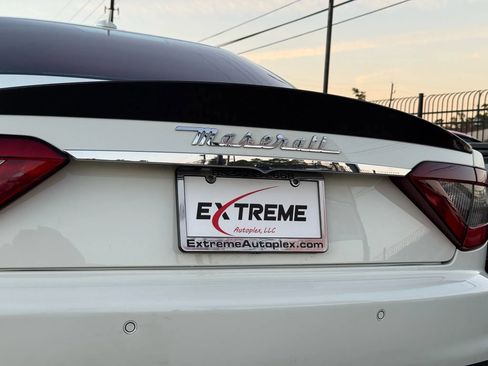 Used 2013 Maserati GranTurismo Sport image 14