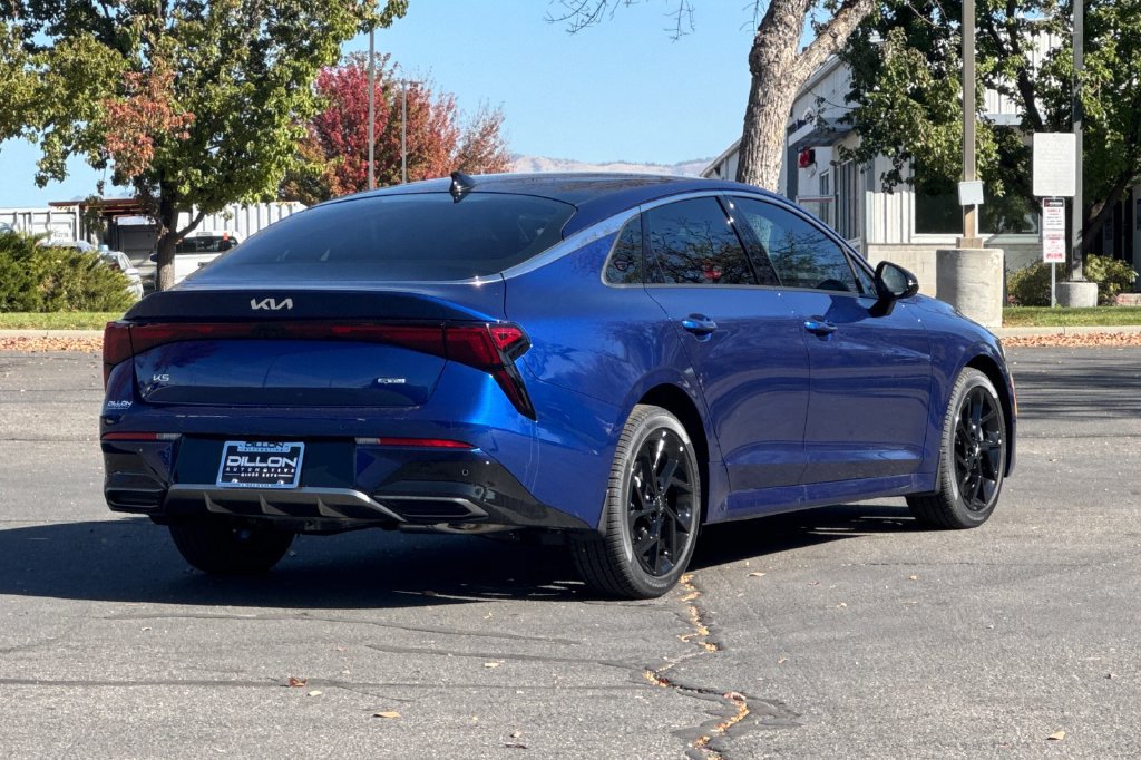 New 2027 Kia K5 GT-Line FWD image 6